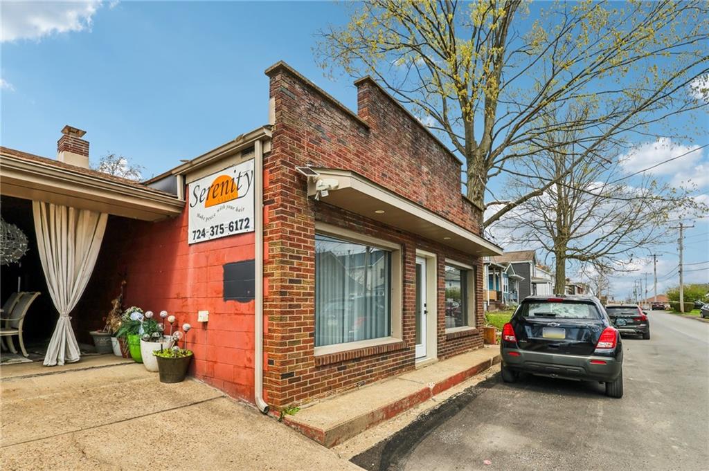2364 Sheffield Road Aliquippa, PA 15001 - Photo 27 of 43 Gallery Image 27
