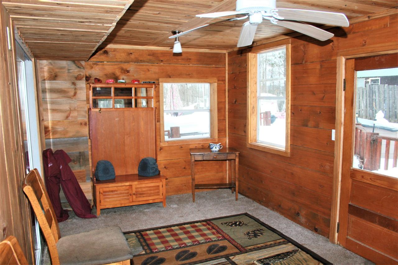 2224 Hill Road Phelps, WI 54554 - Photo 4 of 30 Gallery Image 4