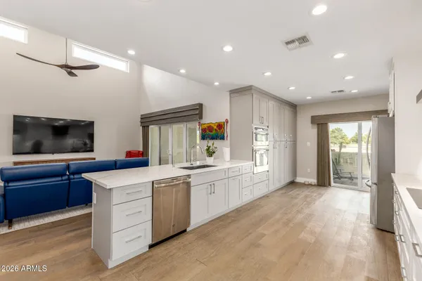 $3,250 | 5137 North 79th Place, Scottsdale, AZ 85250