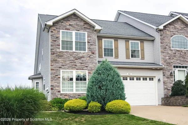$425,000 | 42 Grandview Drive, Pittston, PA 18640