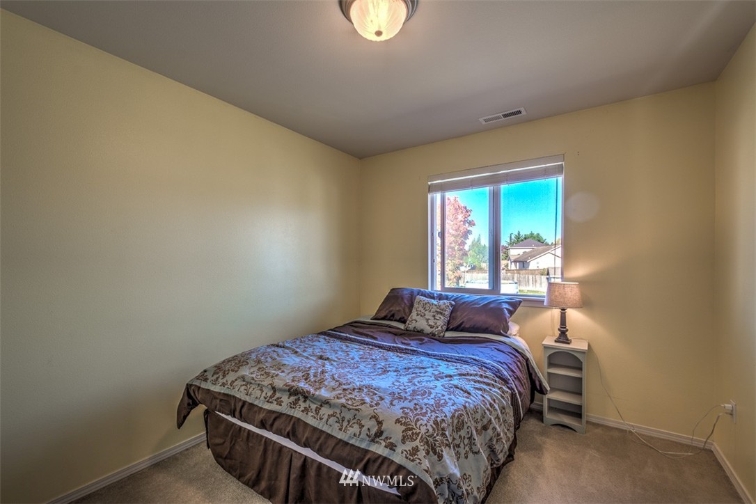 2314 Riley Road Mount Vernon, WA 98274 - Photo 12 of 20 Gallery Image 12