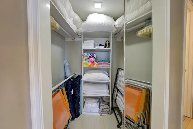 a view of walk in closet