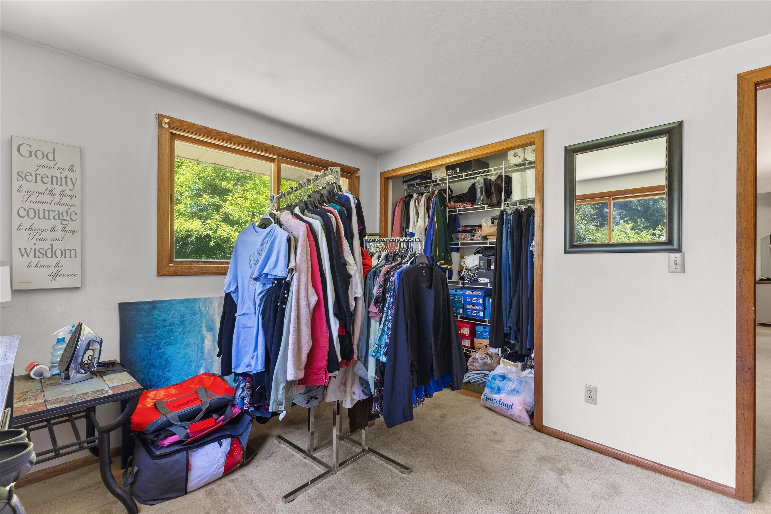 W347S7680 Sprague Road Eagle, WI 53119 - Photo 29 of 45 2nd Bedroom