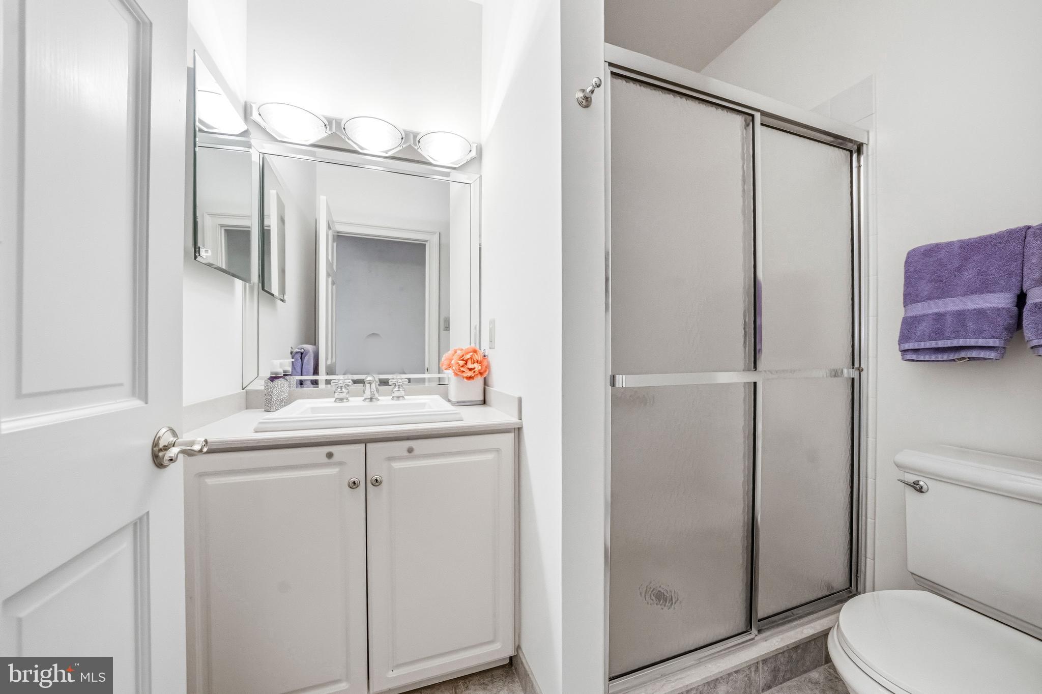 7 Mercer Gate Drive Doylestown, PA 18901 - Photo 19 of 44 First Floor Bedroom with Full Bath