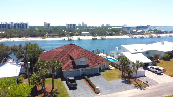 $2,600,000 | 14055 Canal Drive, Pensacola, FL 32507