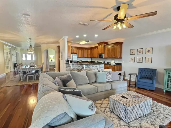 $2,600,000 | 14055 Canal Drive, Pensacola, FL 32507
