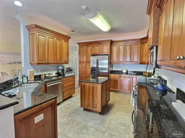 $2,600,000 | 14055 Canal Drive, Pensacola, FL 32507