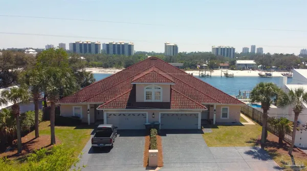 $2,600,000 | 14055 Canal Drive, Pensacola, FL 32507