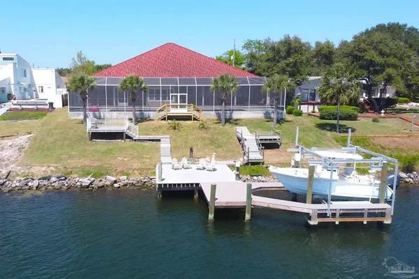 $2,600,000 | 14055 Canal Drive, Pensacola, FL 32507