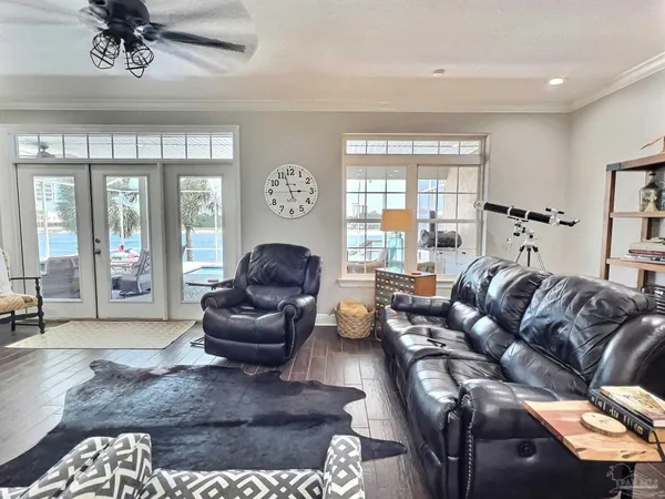 $2,600,000 | 14055 Canal Drive, Pensacola, FL 32507