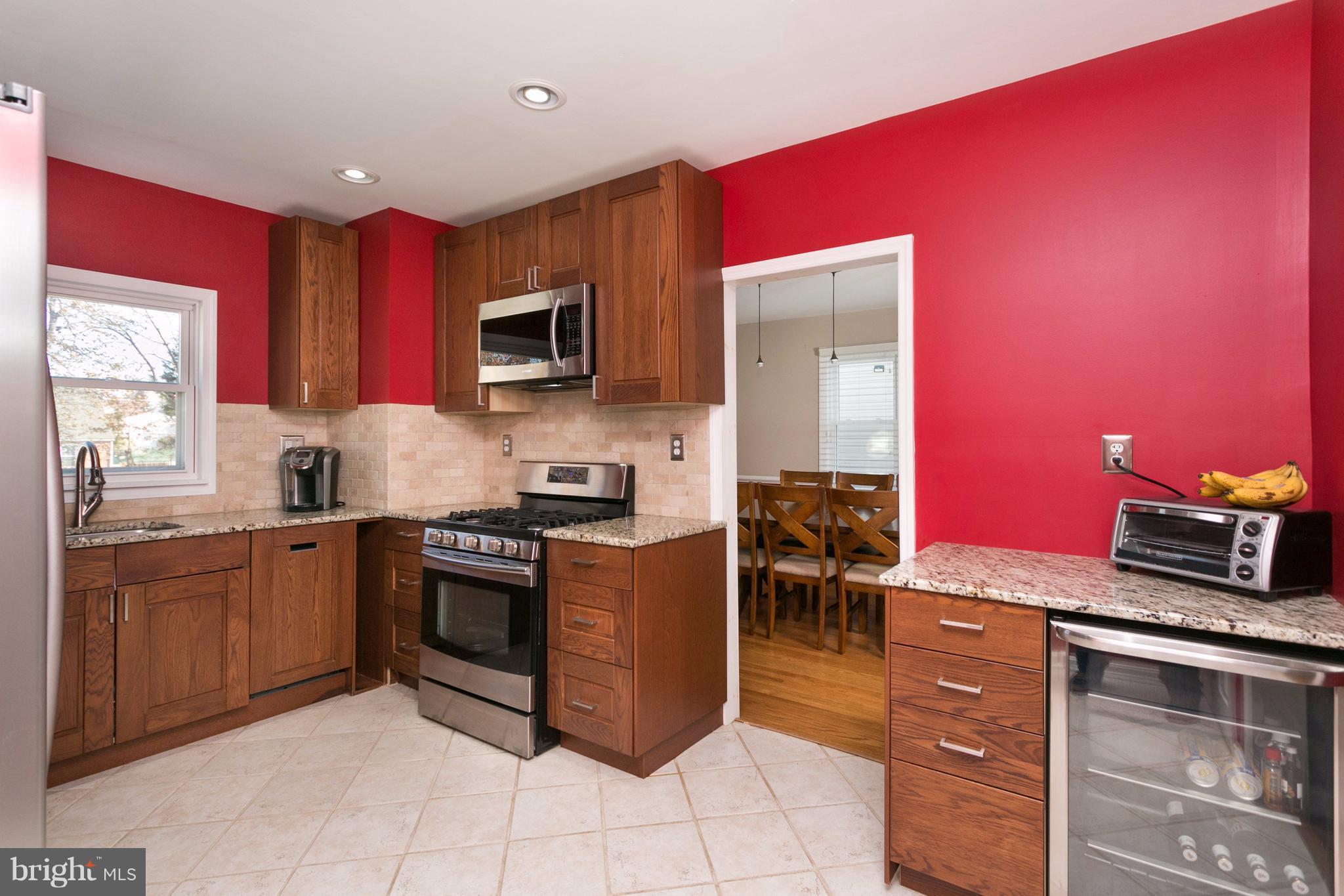 2914 Onyx Road Baltimore, MD 21234 - Photo 12 of 30 Kitchen
