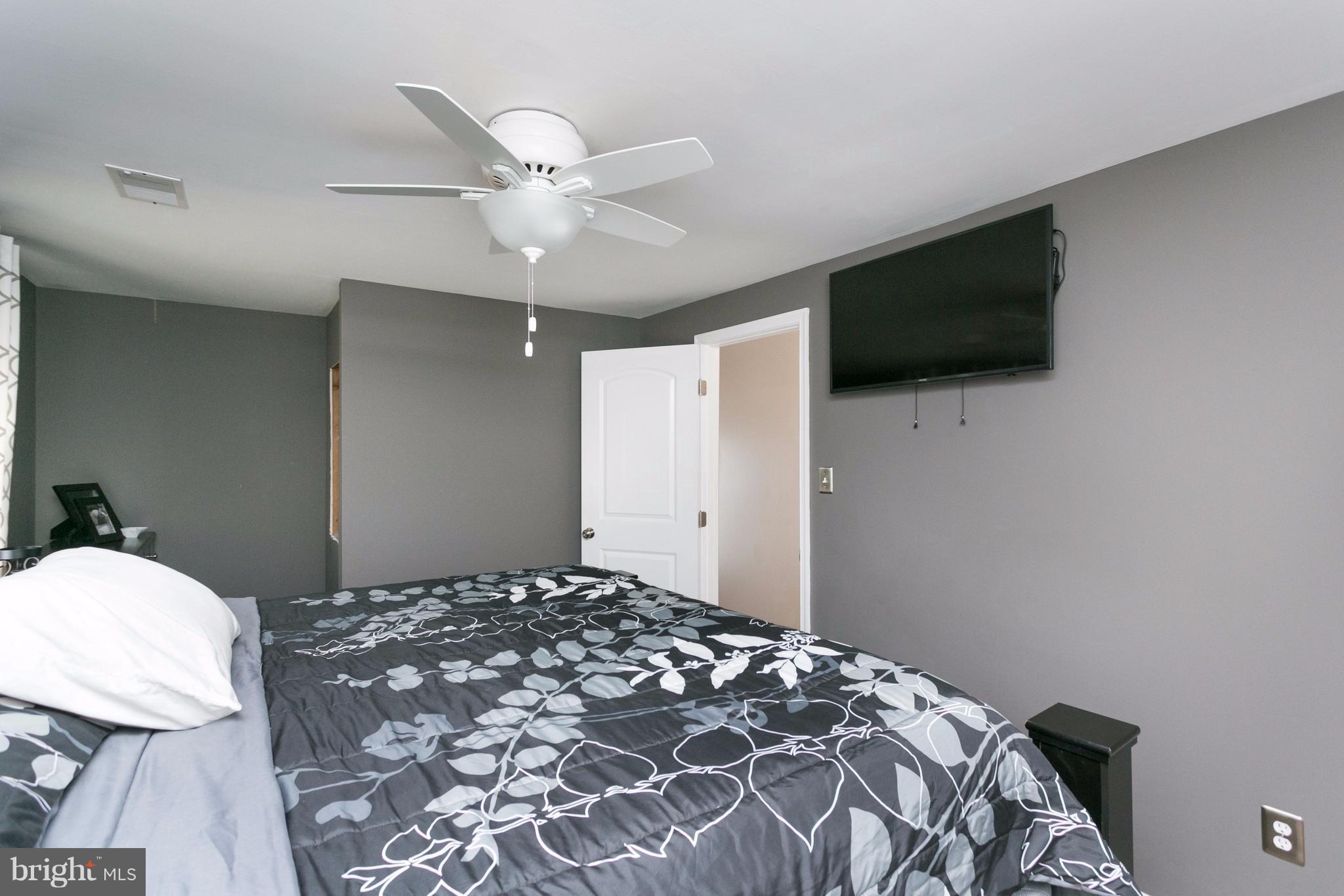 2914 Onyx Road Baltimore, MD 21234 - Photo 18 of 30 Bedroom (Master)