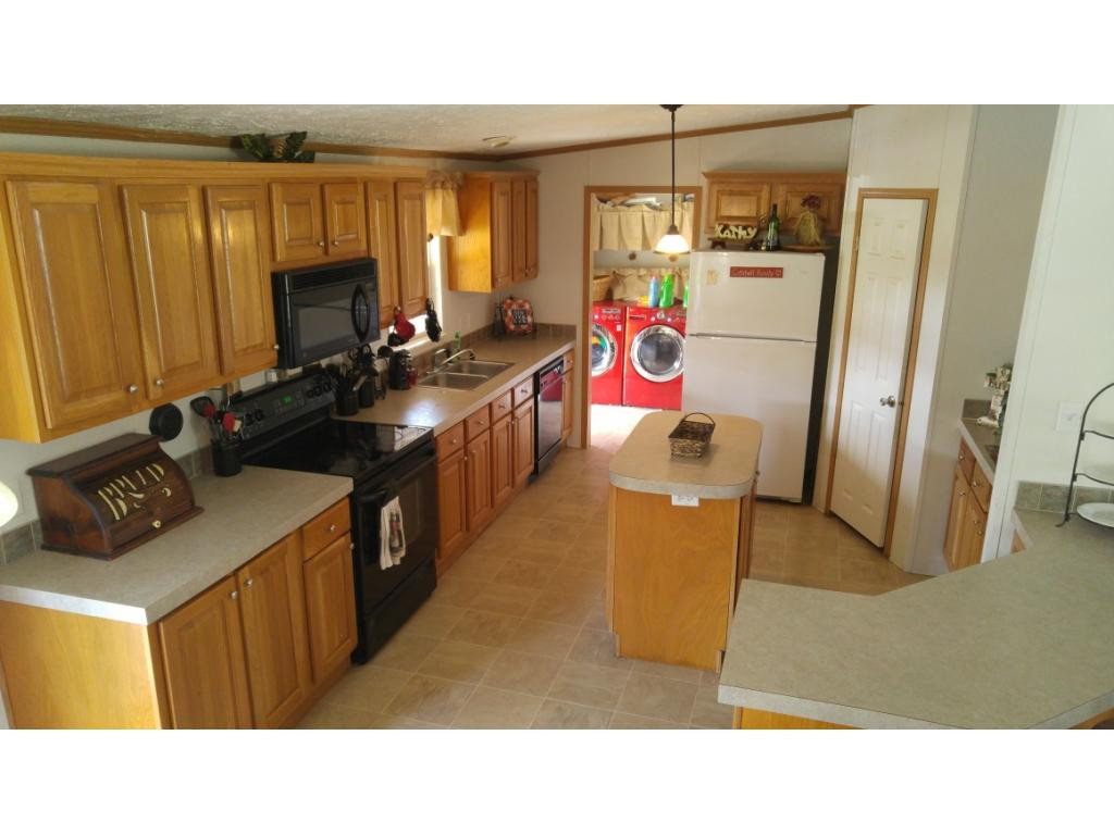 347 Allegheny Road Fall Branch, TN 37656 - Photo 2 of 16 Photo 2