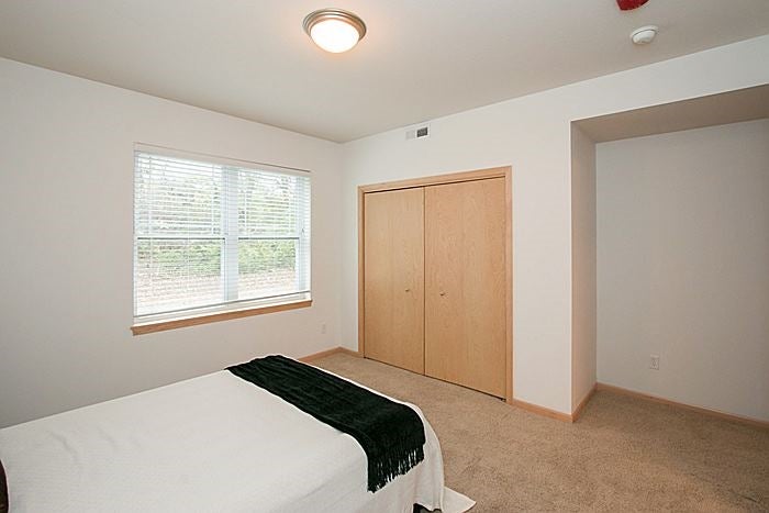 1092 Walnut Avenue, Unit 111 Riverside, IA 52327 - Photo 13 of 25 Gallery Image 13