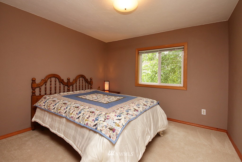 1282 Starfish Road Freeland, WA 98249 - Photo 18 of 25