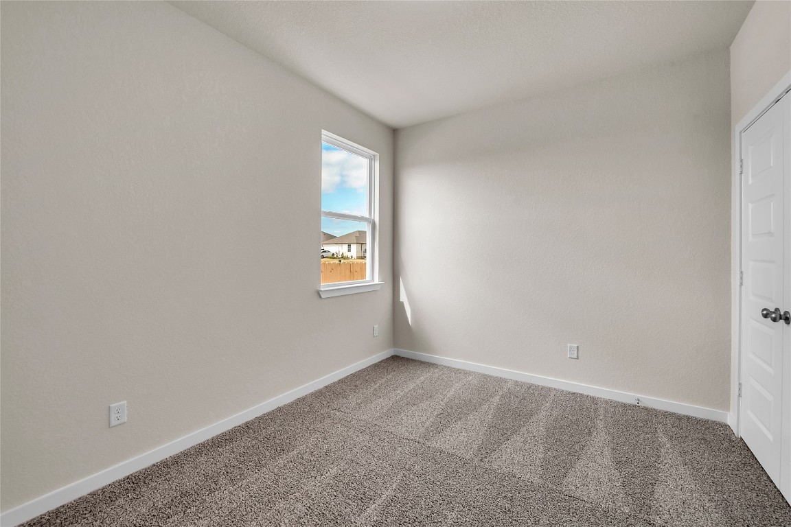 290 Boatright Boulevard Jarrell, TX 76537 - Photo 21 of 32 an empty room with windows