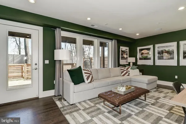 $7,250 | 5318 Merriam Street, Bethesda, MD 20814