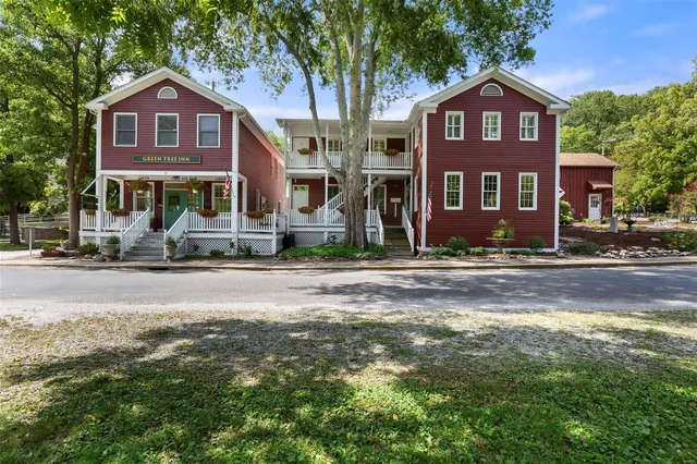 $540,000 | 15 Mill Street, Elsah, IL 62028