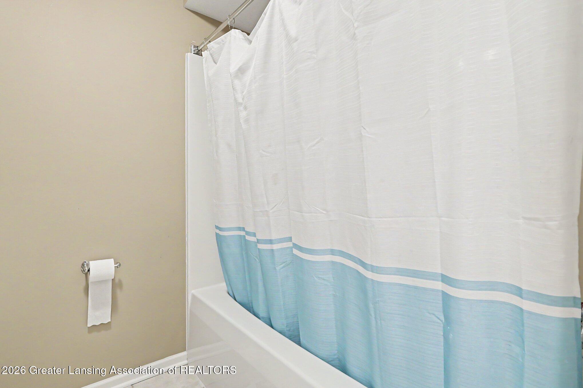 10791 West Jolly Road Lansing, MI 48911 - Photo 41 of 58 028_file_7112