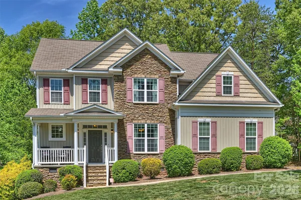 $525,000 | 1135 Brookdale Lane, Stanley, NC 28164