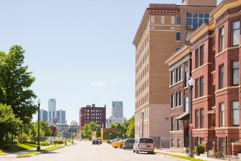 2915 John R Street, Unit 402 Detroit, MI 48201 - Photo 4 of 5