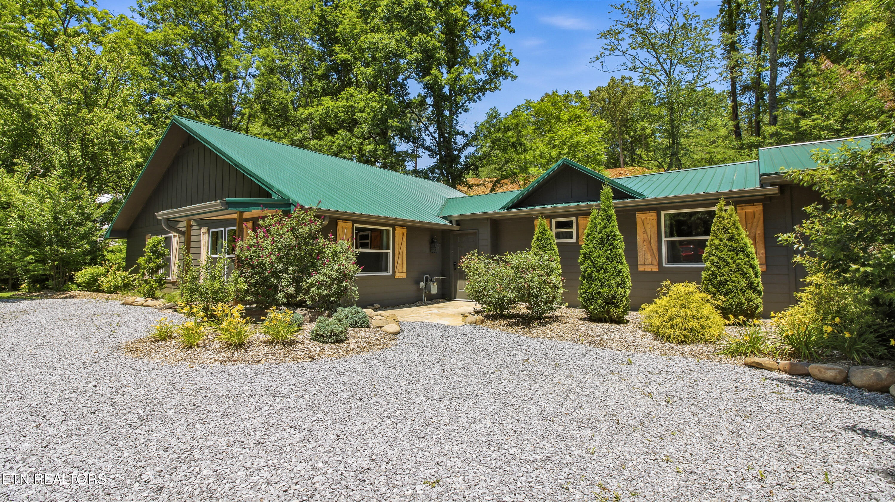 744 Powdermill Road Gatlinburg, TN 37738 - Photo 4 of 50 powdermill-4