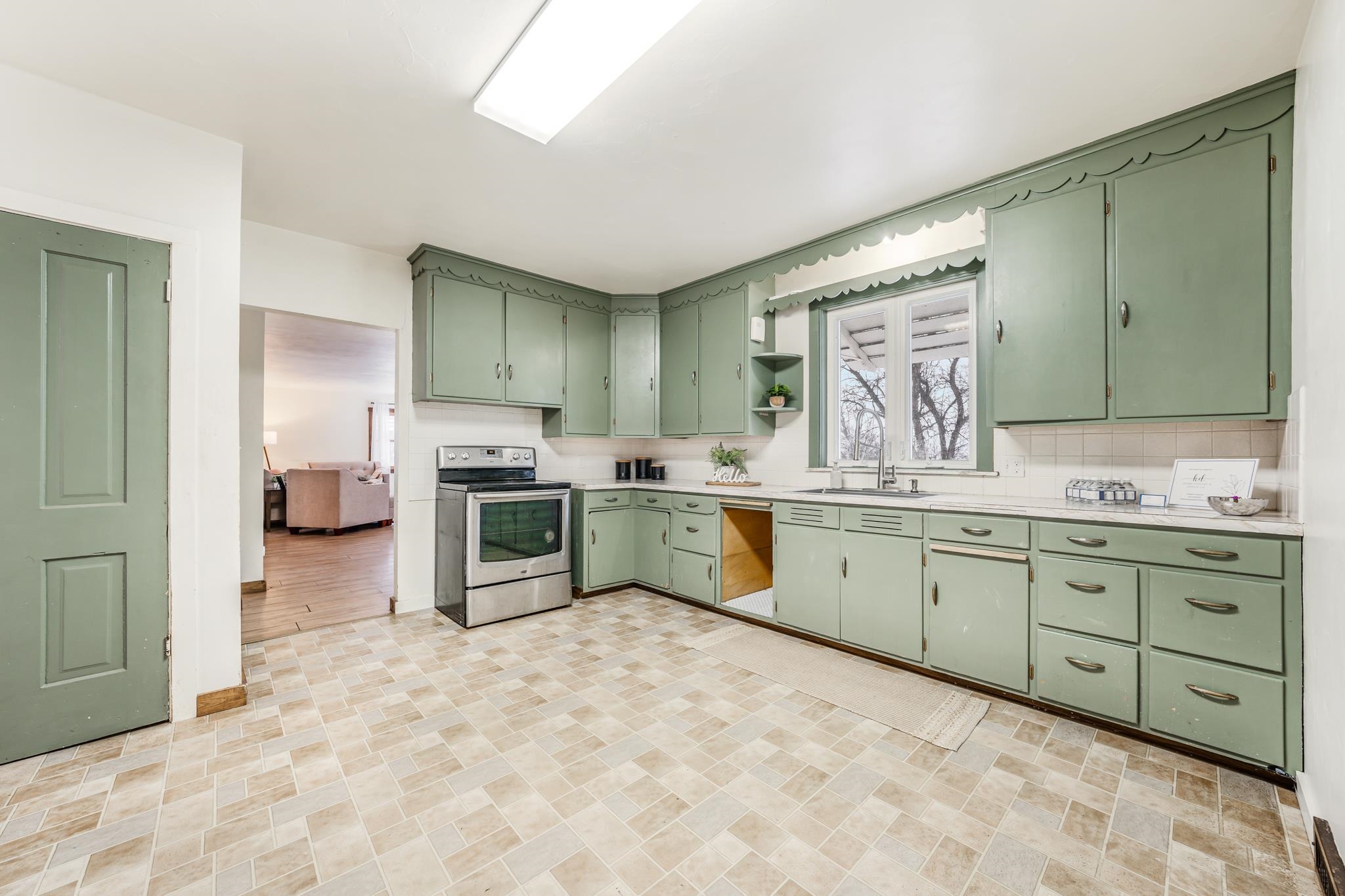 N7065 County Rd C Seymour, WI 54165 - Photo 5 of 29