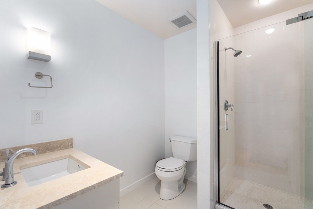 80 Broad Street, Unit 1007 Boston, MA 02110 - Photo 16 of 20