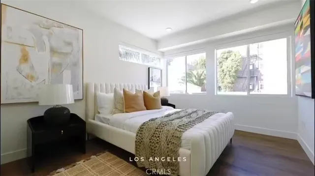 $956,300 | 1245 North New Hampshire Avenue, Unit 7, Los Angeles, CA 90029