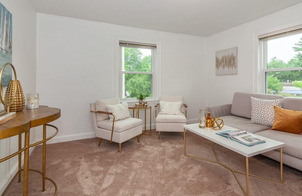 542 Commonwealth Avenue Newton, MA 02459 - Photo 6 of 23