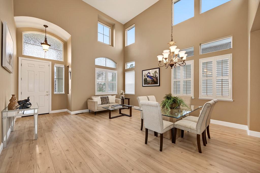 6406 Lobo Drive Rancho Murieta, CA 95683 - Photo 2 of 43