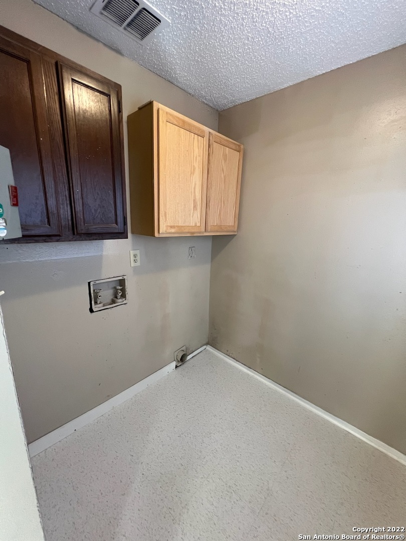 8446 Dixon Ridge Drive San Antonio, TX 78239 - Photo 7 of 7