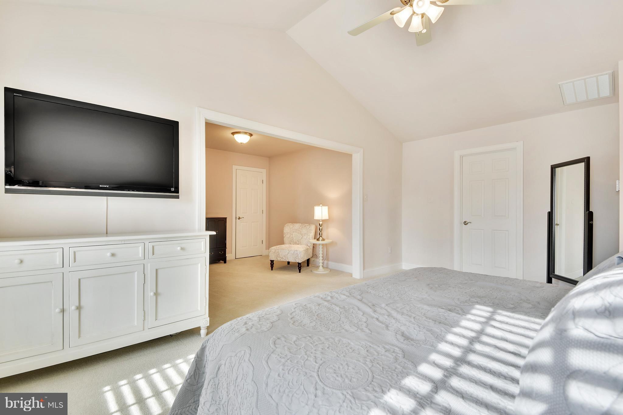 8449 High Ridge Road Ellicott City, MD 21043 - Photo 14 of 30 Bedroom (Master)