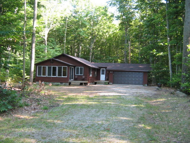 4245 Birchwood Road Cheboygan, MI 49721 - Photo 4 of 5 Gallery Image 4