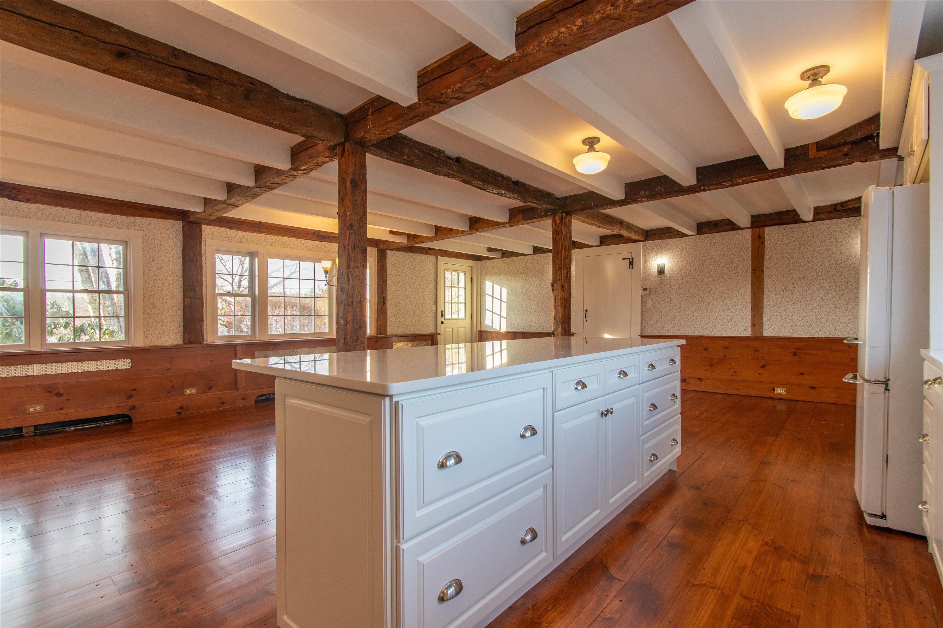 267 North River Road Milford, NH 03055 - Photo 11 of 34