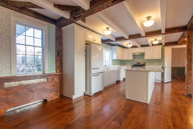 $5,000 | 267 North River Road, Milford, NH 03055