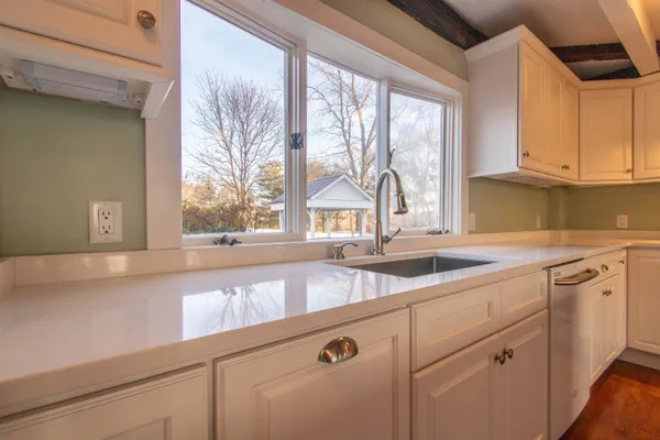 $5,000 | 267 North River Road, Milford, NH 03055