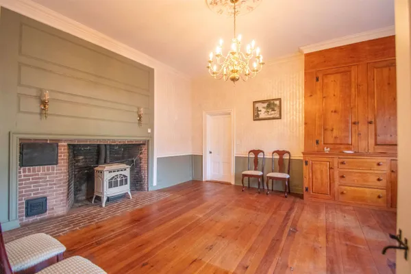 $5,000 | 267 North River Road, Milford, NH 03055