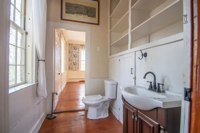 $5,000 | 267 North River Road, Milford, NH 03055