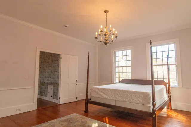 $5,000 | 267 North River Road, Milford, NH 03055