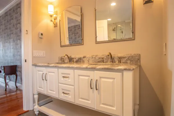 $5,000 | 267 North River Road, Milford, NH 03055