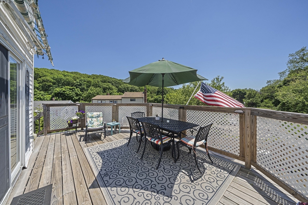 16 Pequot Road Weymouth, MA 02191 - Photo 24 of 36