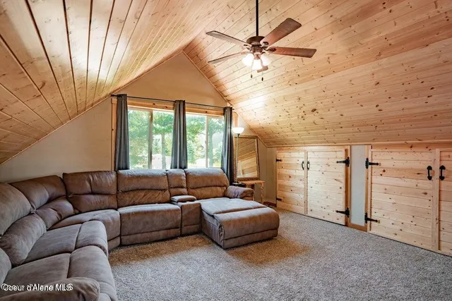 $330,000 | 11 Elk Horn Drive, Clark Fork, ID 83811