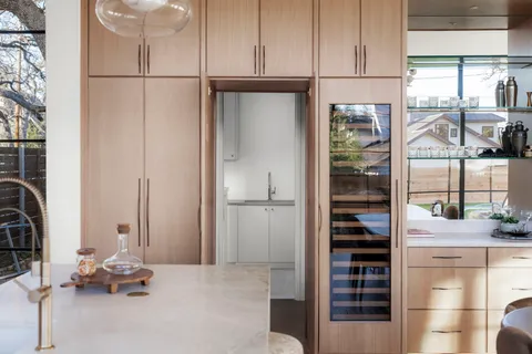 $5,890,000 | 3411 Bridle Path, Austin, TX 78703