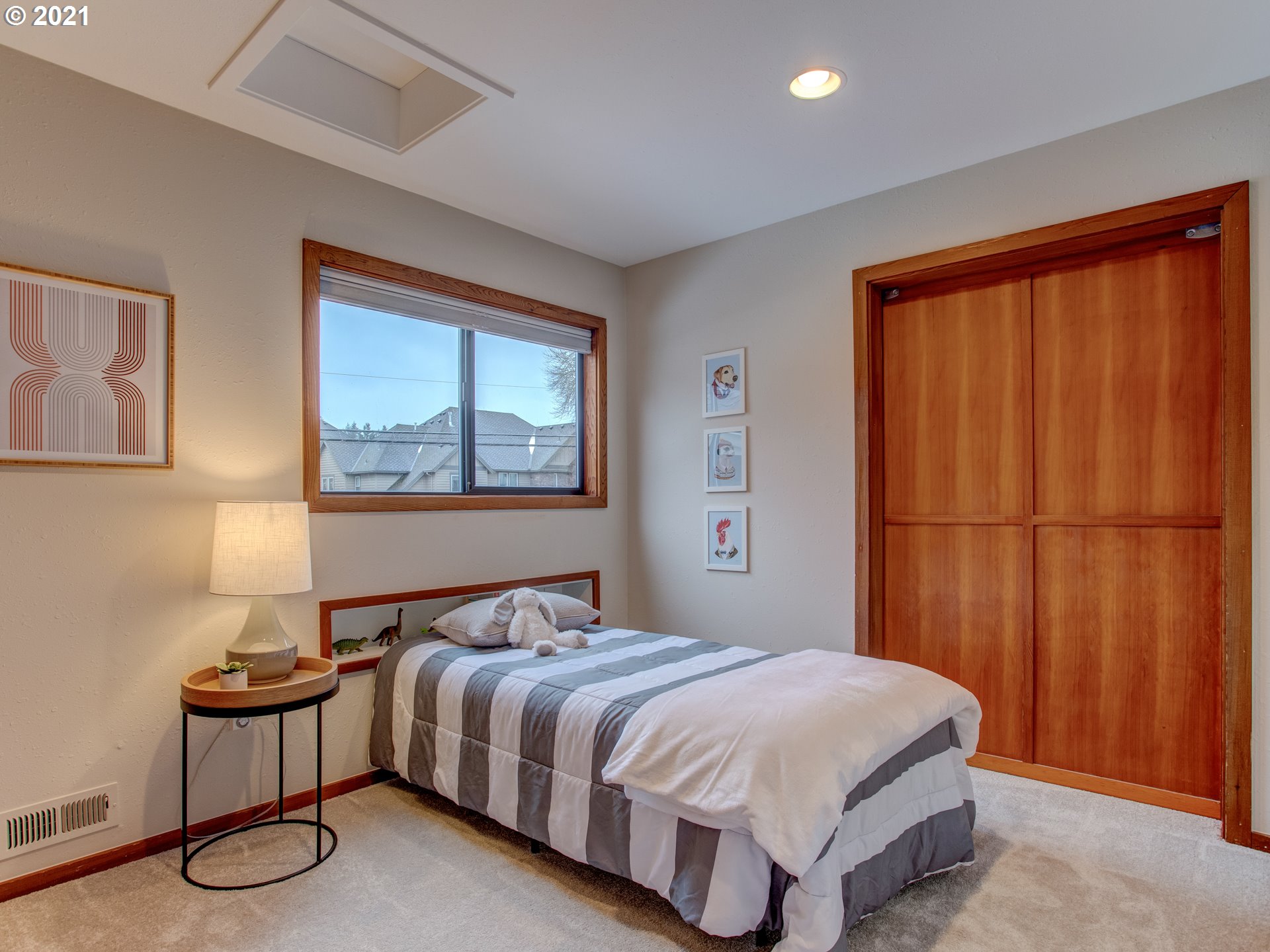 11725 Northwest West Road Portland, OR 97229 - Photo 27 of 31 Gallery Image 27