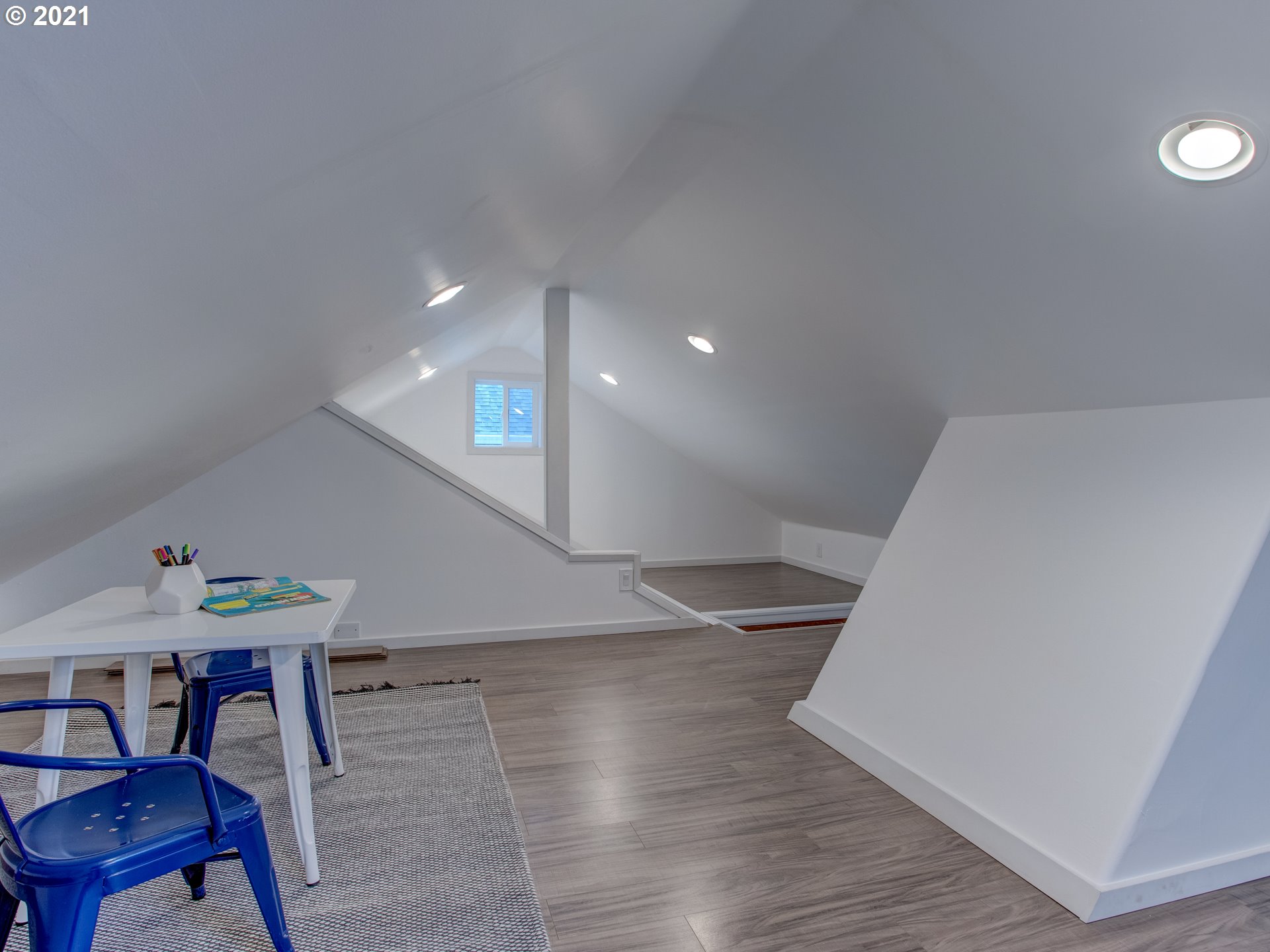 11725 Northwest West Road Portland, OR 97229 - Photo 30 of 31 Gallery Image 30