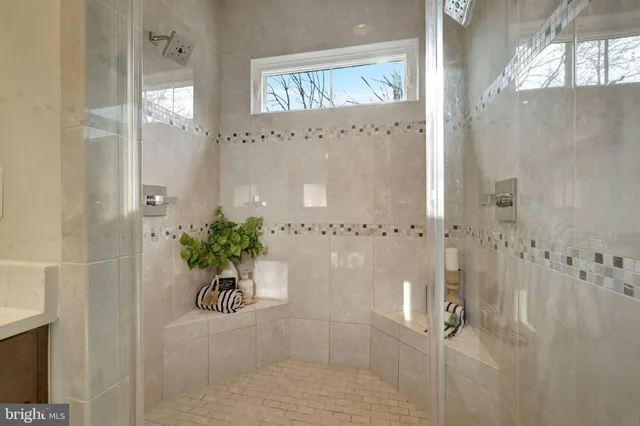 $1,089,000 | 9283 Wood Violet Court, Fairfax, VA 22031