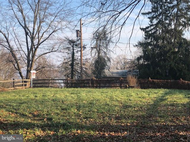 164 Riverview Road Delta, PA 17314 - Photo 4 of 4 Gallery Image 4