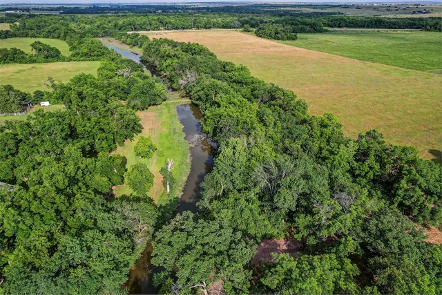 $8,500,000 | 973 St Taylor Tx 76574, Coupland, TX 78615