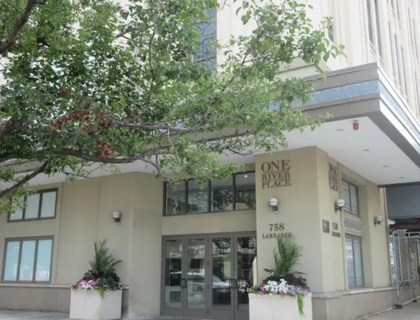 $2,600 | 758 North Larrabee Street, Unit 833, Chicago, IL 60654